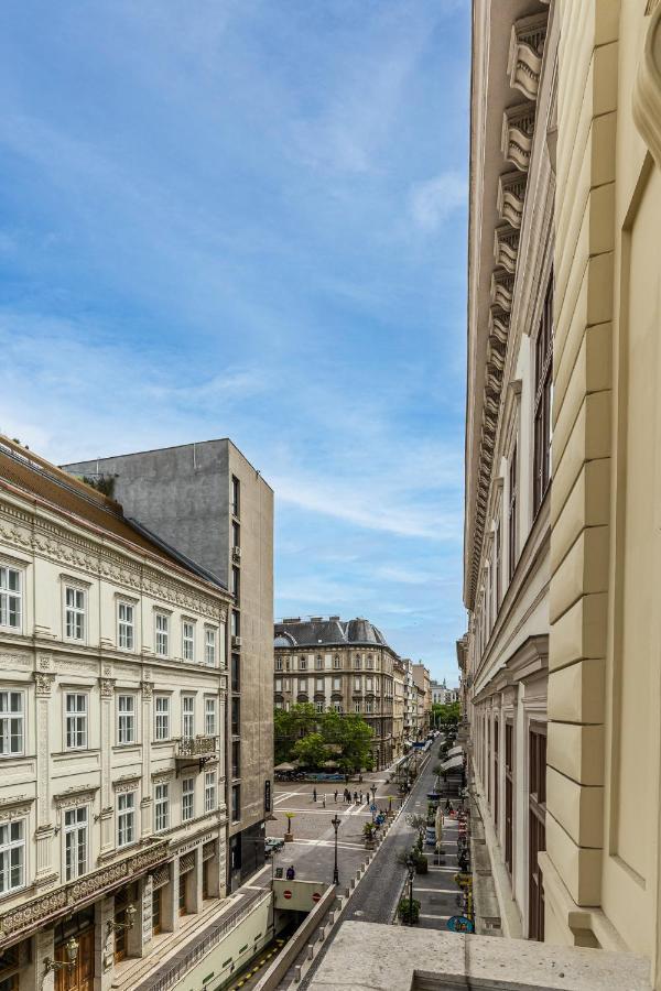 City Center Apartment With Balcony Budapeste Exterior foto