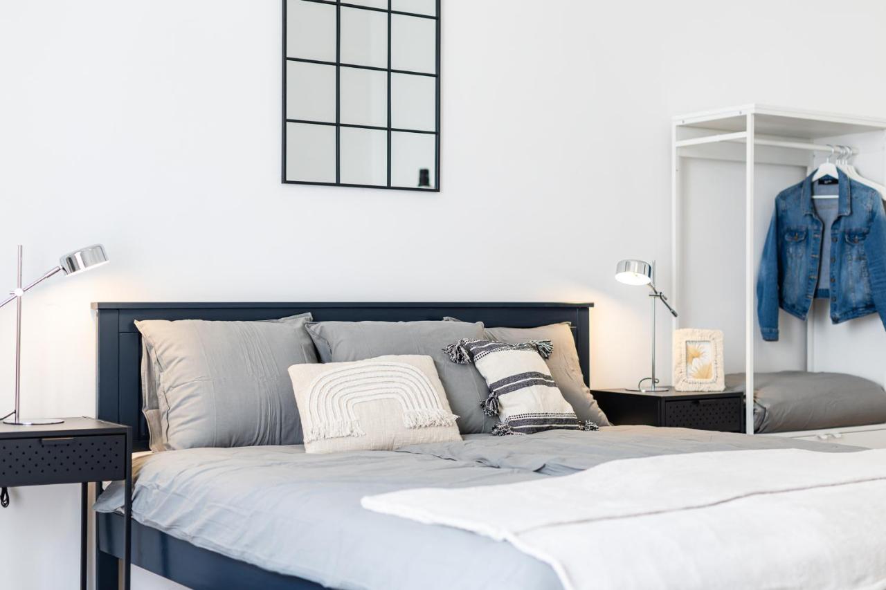 City Center Apartment With Balcony Budapeste Exterior foto